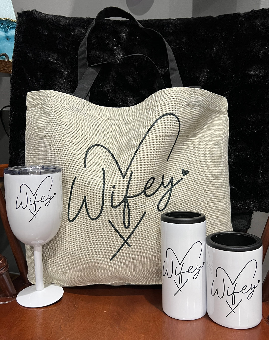Wifey metal slim can koozie